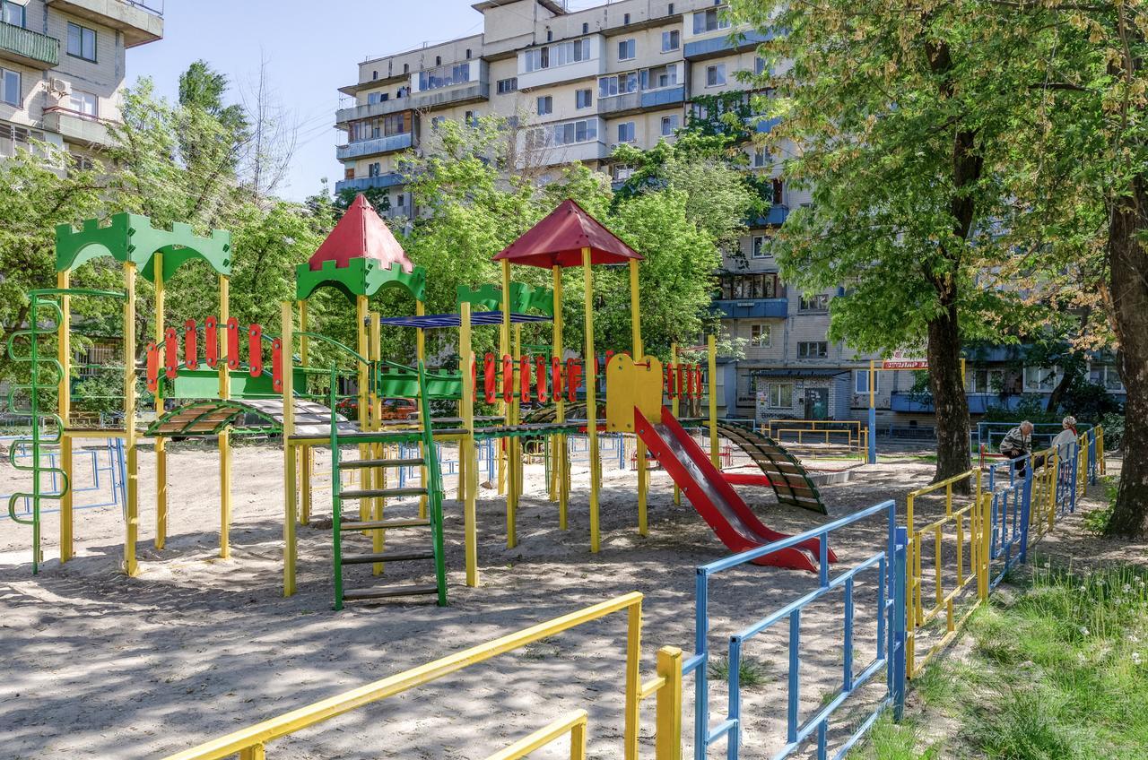 Artal Apartment On Obolonskyi Avenue 16A 基輔 外观 照片