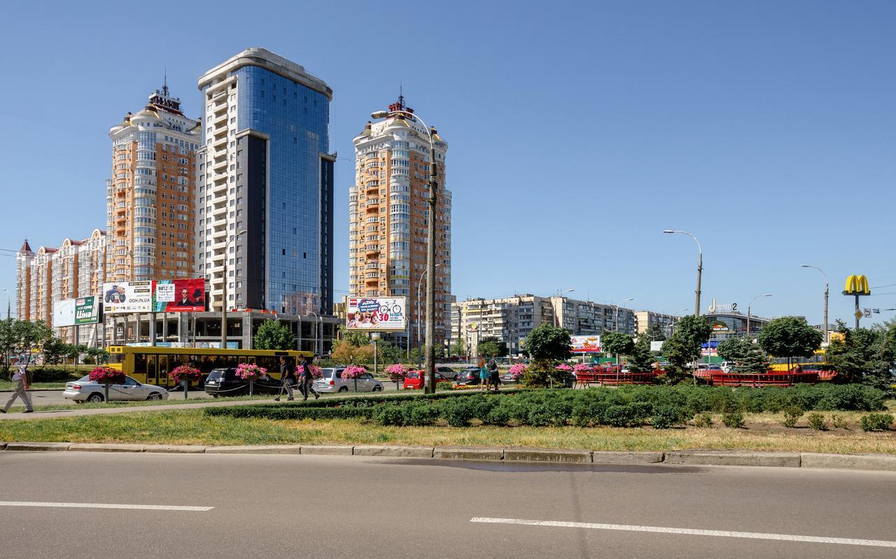 Artal Apartment On Obolonskyi Avenue 16A 基輔 外观 照片